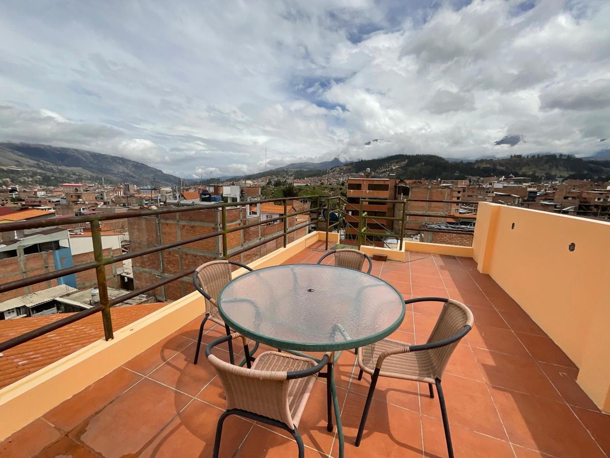 La Casa De Zarela Hotel Huaraz  Ngoại thất bức ảnh